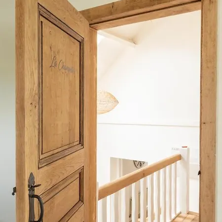 Au Coeur Des Champs Гостевой дом Нивель